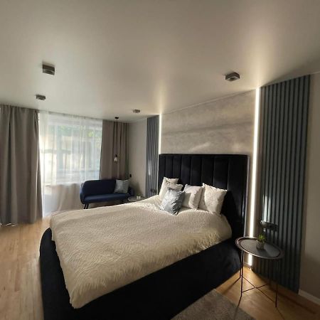 Citadel Vip Apartment リヴィウ エクステリア 写真