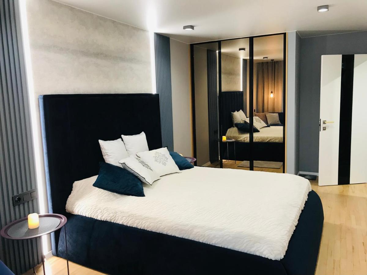 Citadel Vip Apartment リヴィウ エクステリア 写真