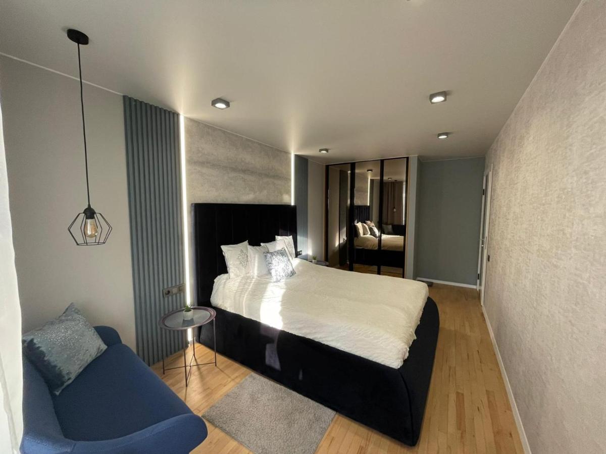 Citadel Vip Apartment リヴィウ エクステリア 写真