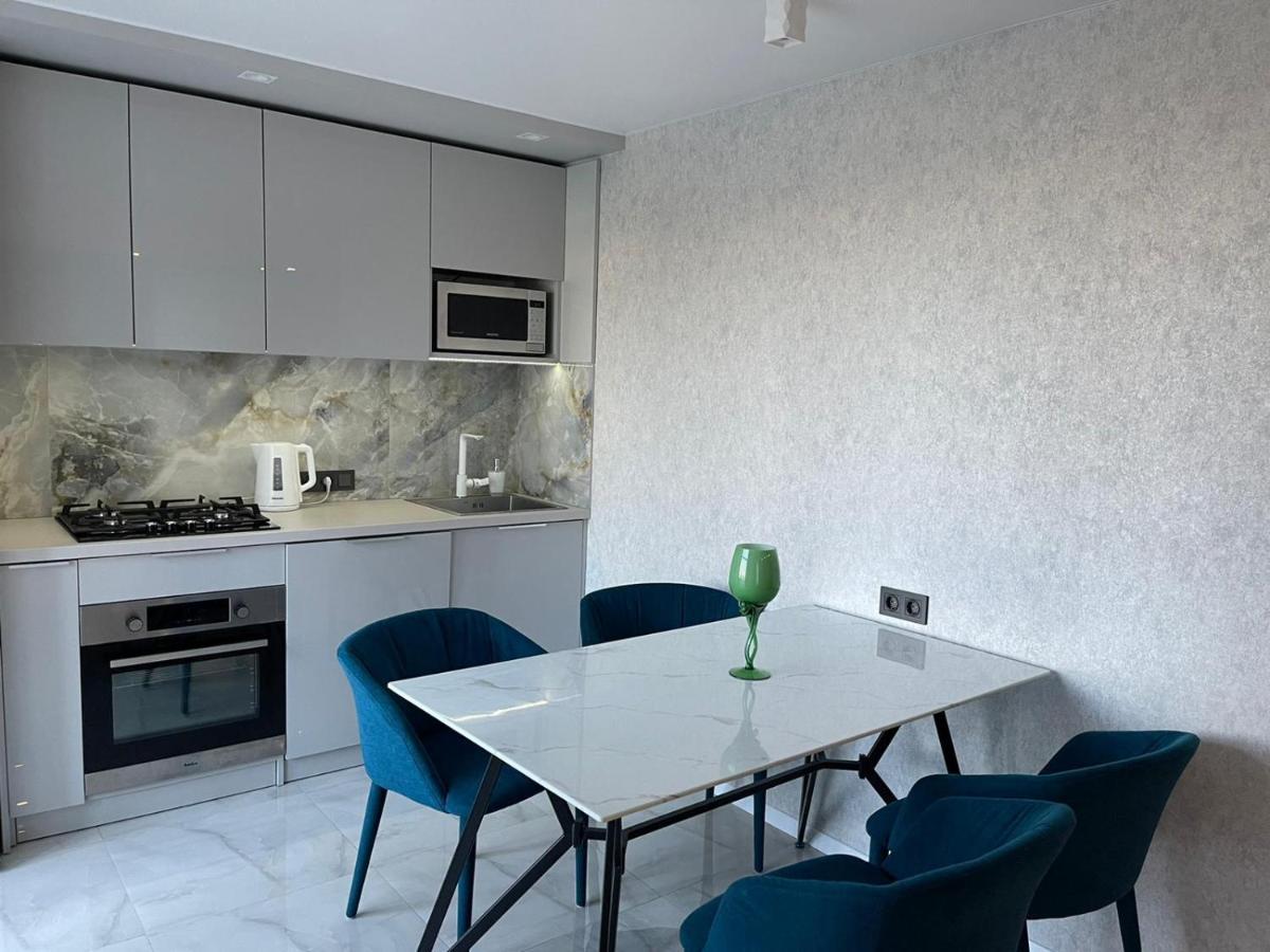 Citadel Vip Apartment リヴィウ エクステリア 写真